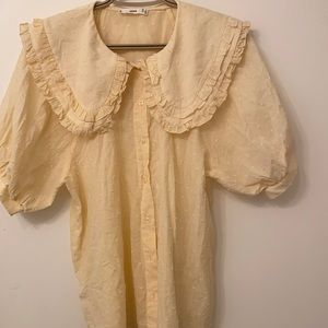 Mango too- pale yellow -puff sleeve - size 2